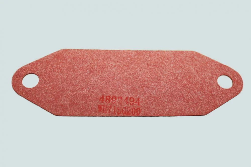 фото прокладка пластины крышки картера маховика isbe euro3,4 dcec 4893494 