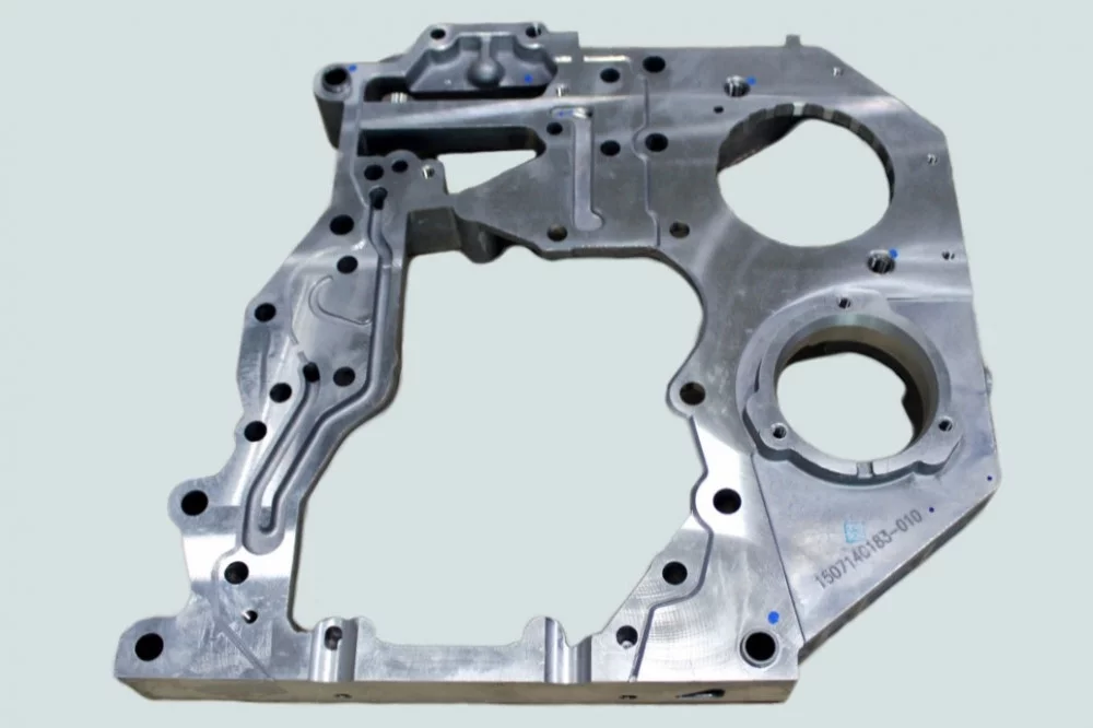 фото картер шестерен (6isbe) 4936420/4936418 dcec 4936423 